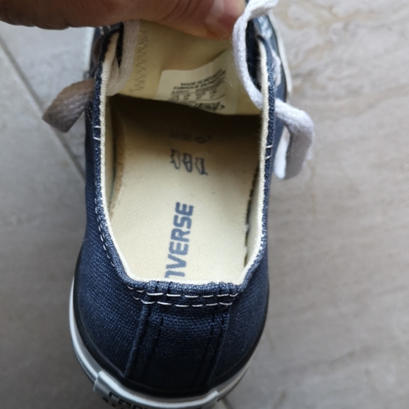 Converse boys shoes size US 10.5/ EUR 27 - Picture 11 of 14